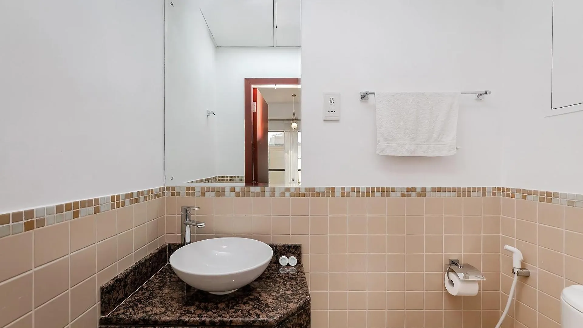Beautiful 1Br Apartment With Sea View Dubai