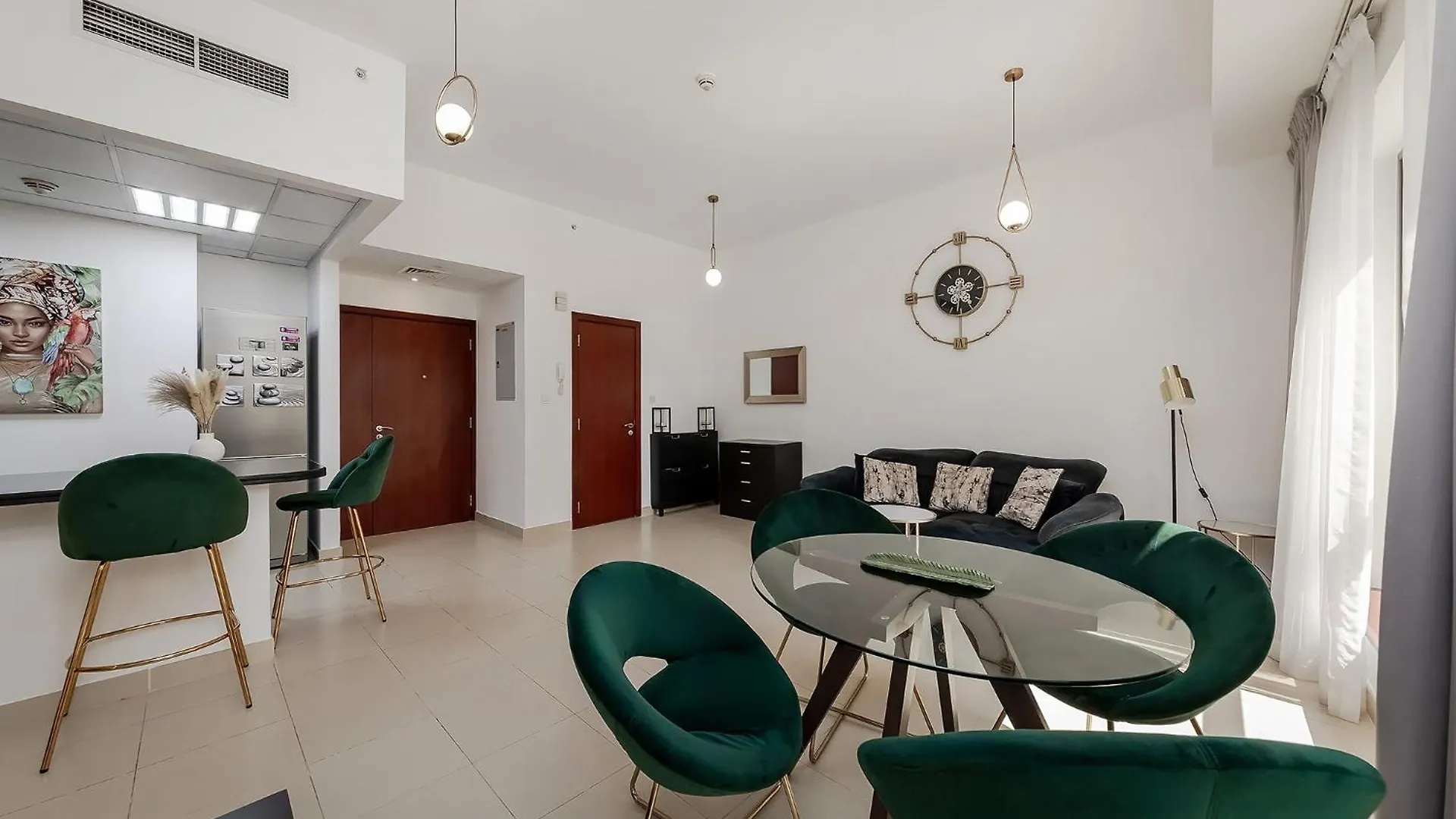 Beautiful 1Br Apartment With Sea View Dubai